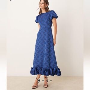 puff sleeve bubble hem maxi dress